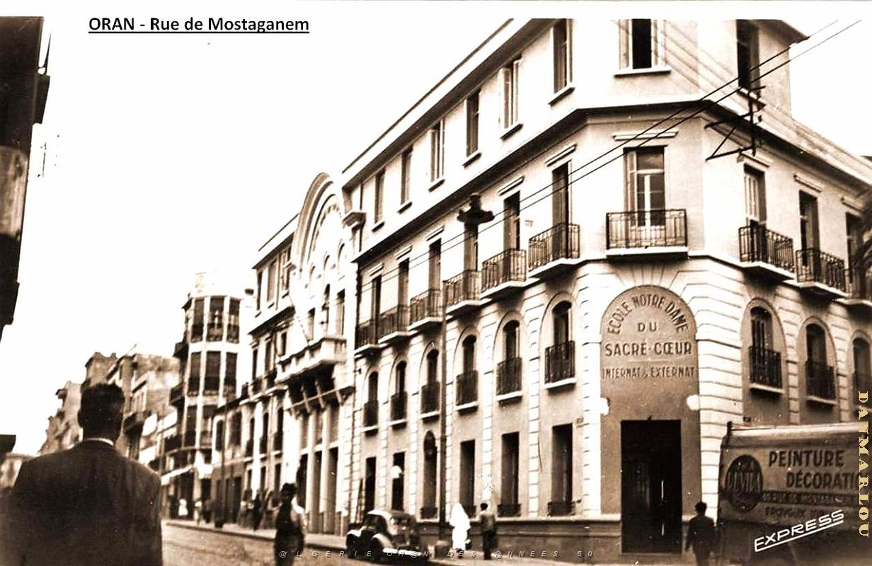 Oran - Rue de Mostaganem - Ecole Notre-Dame du Sacre-Coeur.JPG